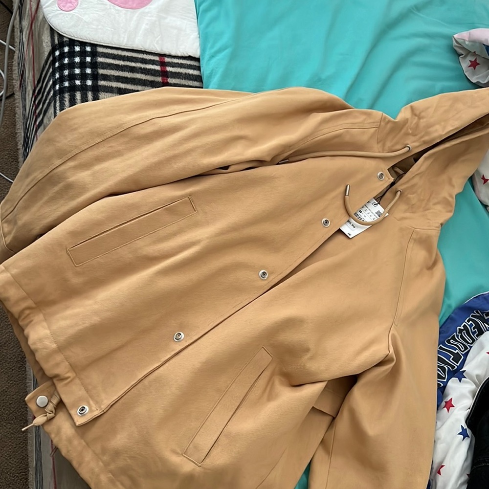 Willing to take any offers this is from brand new from Zara never wore it